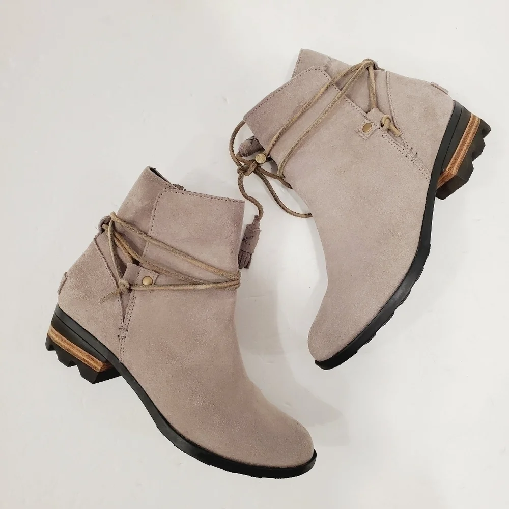Sorel Farah Gray Suede Ankle Boots
